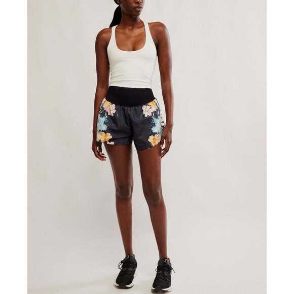 🆕 FP MOVEMENT Carpe Diem Printed Shorts / Floral Print - Picture 2 of 7
